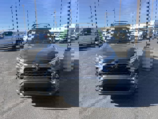 Used 2023 Toyota RAV4 XLE Premium image 2