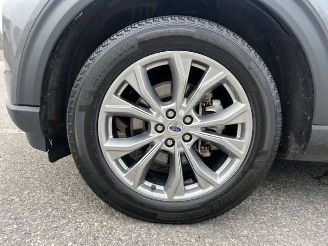 Certified 2023 Ford Explorer XLT w/ Equipment Group 202A AWD/4WD image 16