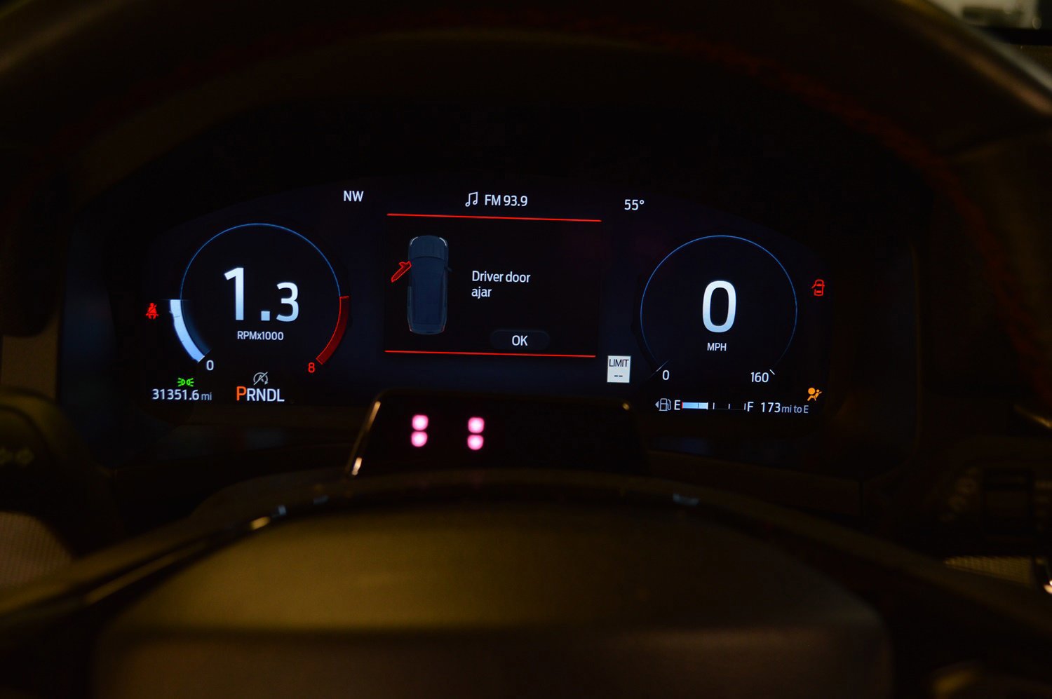 Certified 2025 Ford Explorer ST-Line image 17