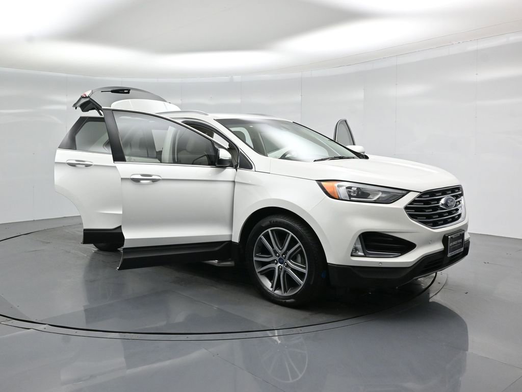 Certified 2020 Ford Edge Titanium FWD image 31