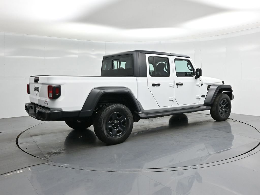 Used 2020 Jeep Gladiator Sport image 14