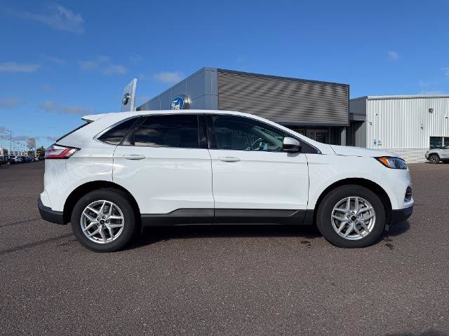 Certified 2024 Ford Edge SEL AWD/4WD image 8