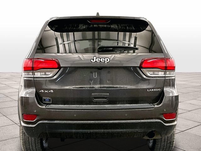 Used 2021 Jeep Grand Cherokee Laredo AWD/4WD image 4