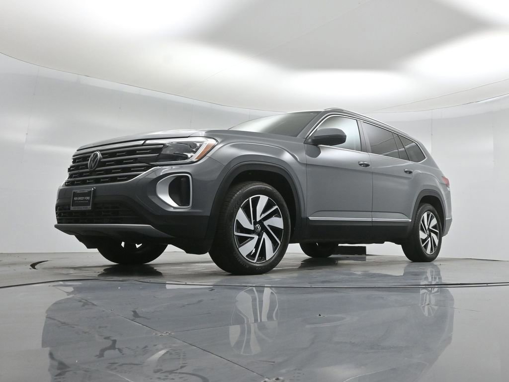 Used 2025 Volkswagen Atlas SEL AWD/4WD image 27