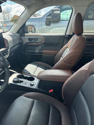 Certified 2025 Ford Bronco Sport Outer Banks w/ Outer Banks Tech Package+ AWD/4WD image 14