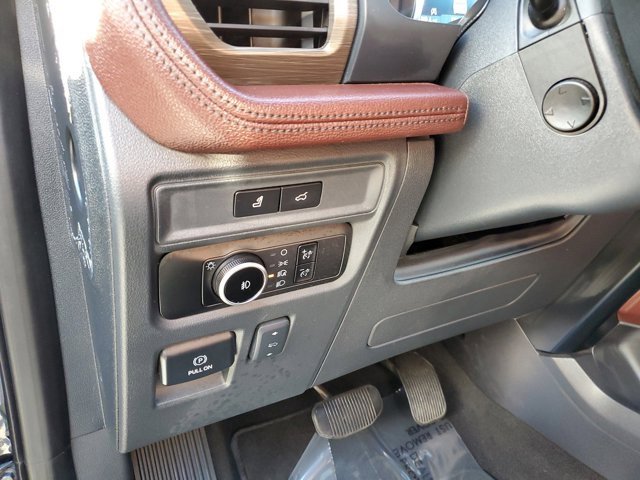 Certified 2024 Ford Expedition Max Limited image 19