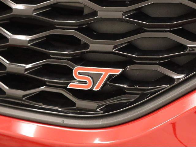 Certified 2022 Ford Explorer ST w/ Equipment Group 401A image 38