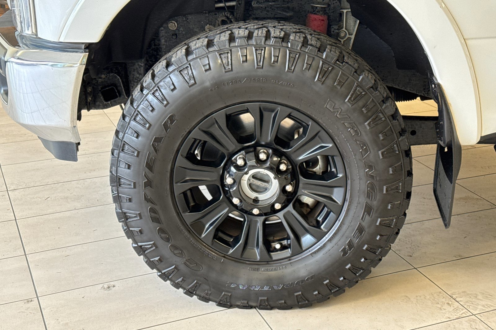 Certified 2021 Ford F350 Lariat w/ Tremor Off-Road Package image 25