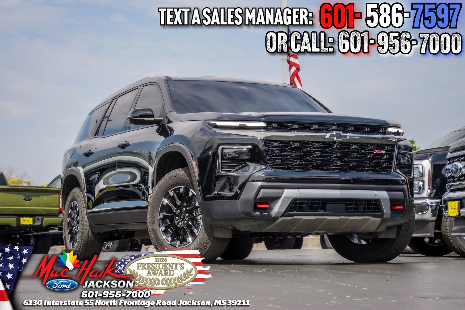 Used 2024 Chevrolet Traverse Z71 w/ Enhanced Driving Package image 2