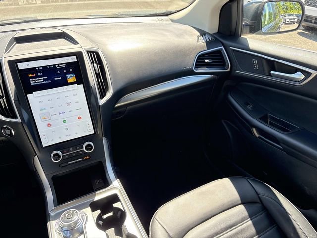 Certified 2022 Ford Edge SEL w/ Convenience Package AWD/4WD image 16
