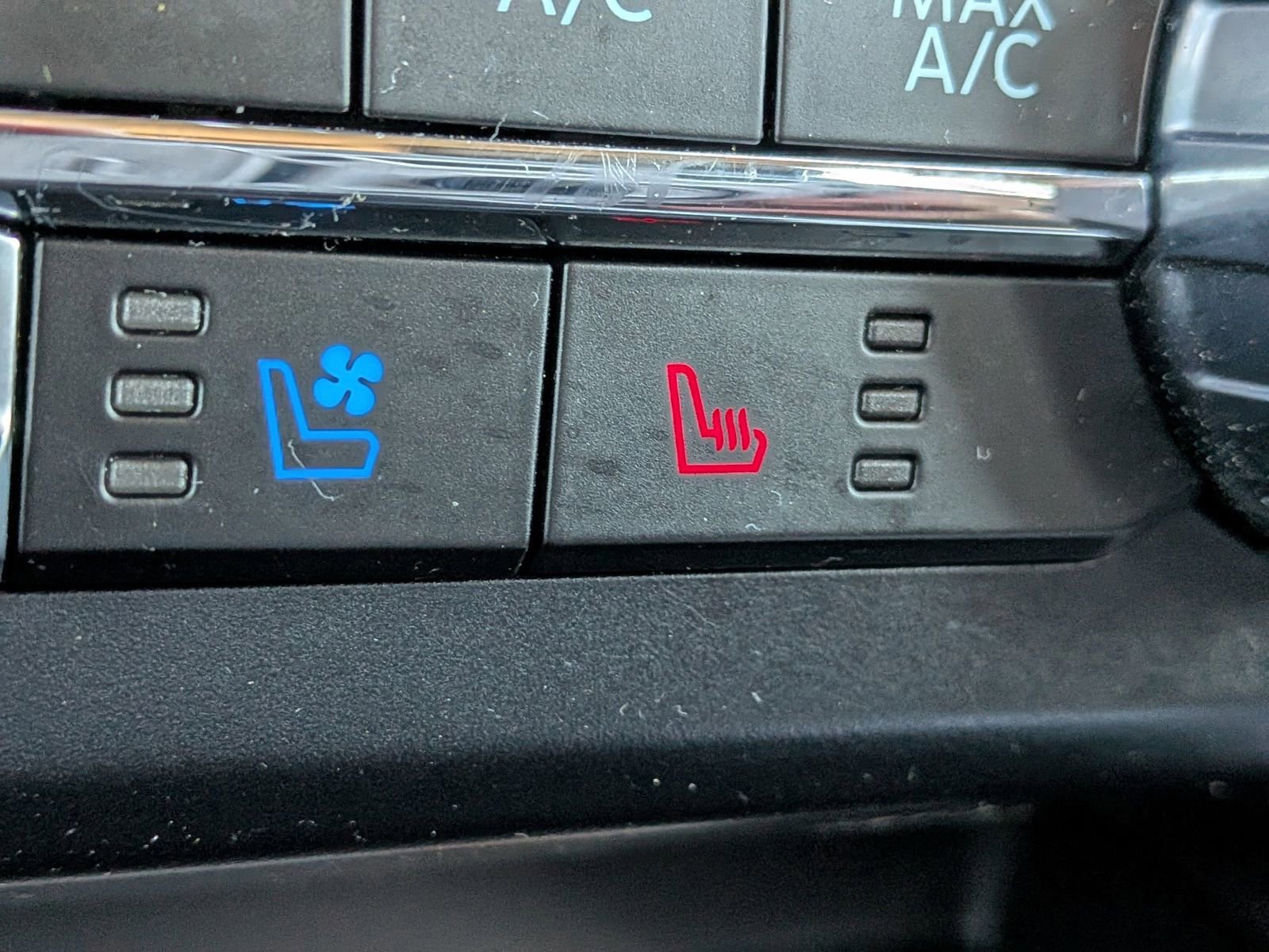 Certified 2024 Ford F450 Lariat w/ Lariat Ultimate Package image 27