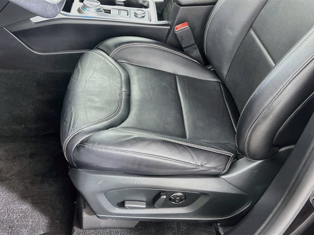 Certified 2020 Ford Explorer ST w/ ST Street Pack AWD/4WD image 26
