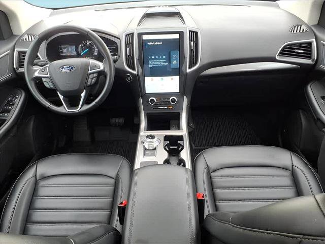 Certified 2024 Ford Edge SEL w/ Convenience Package image 16