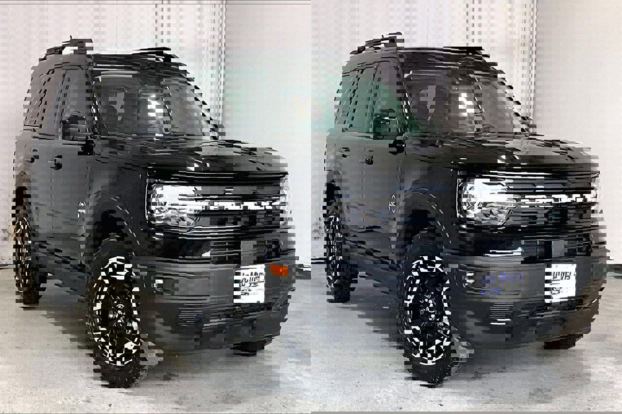 Certified 2023 Ford Bronco Sport Outer Banks w/ Tech Package image 5