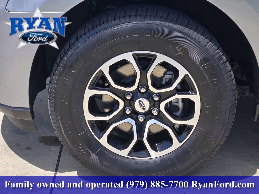 Certified 2024 Ford Expedition XLT AWD/4WD image 7