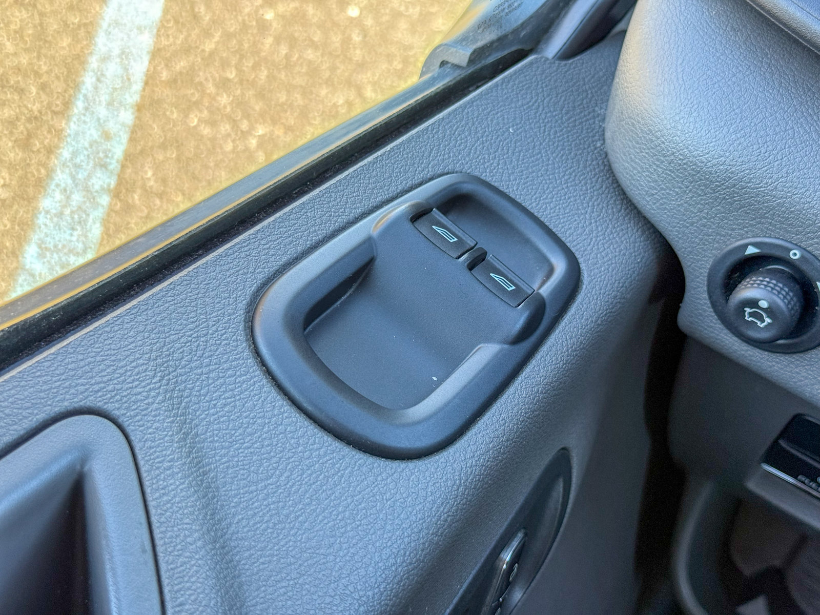 Certified 2023 Ford Transit 250 Medium Roof AWD image 25