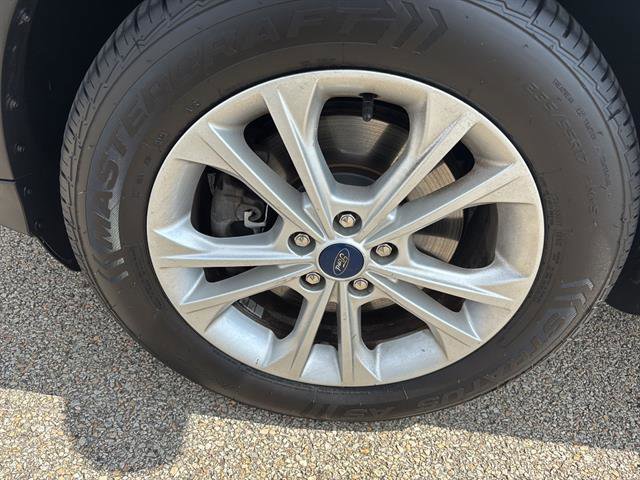 Certified 2019 Ford Escape SEL AWD/4WD image 9