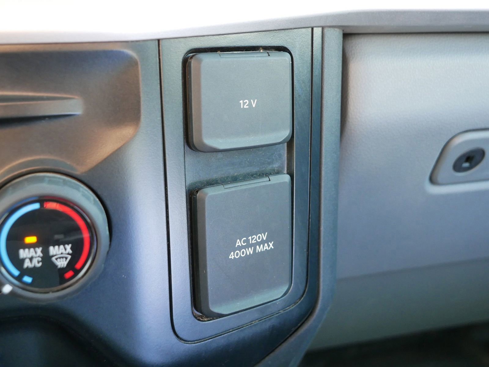 Certified 2024 Ford F350 XLT AWD/4WD image 28