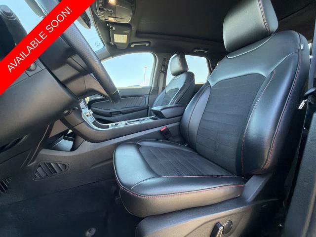 Certified 2024 Ford Edge ST-Line AWD/4WD image 16