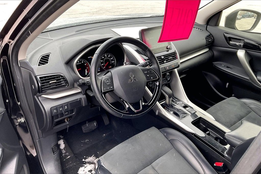 Used 2024 Mitsubishi Eclipse Cross SE image 7