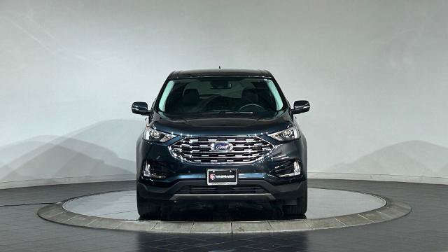 Certified 2024 Ford Edge Titanium AWD/4WD image 3