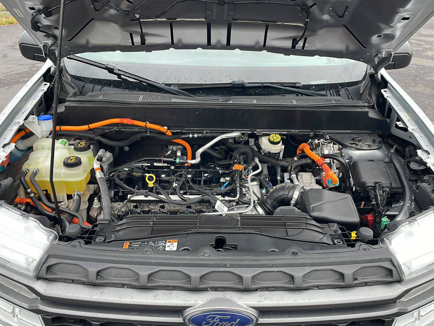 Certified 2022 Ford Maverick XLT FWD image 9