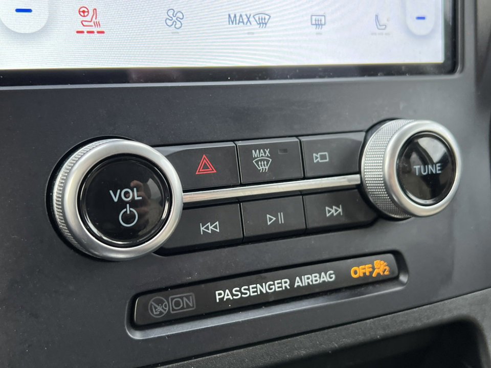 Certified 2022 Ford Edge SEL w/ Convenience Package image 29