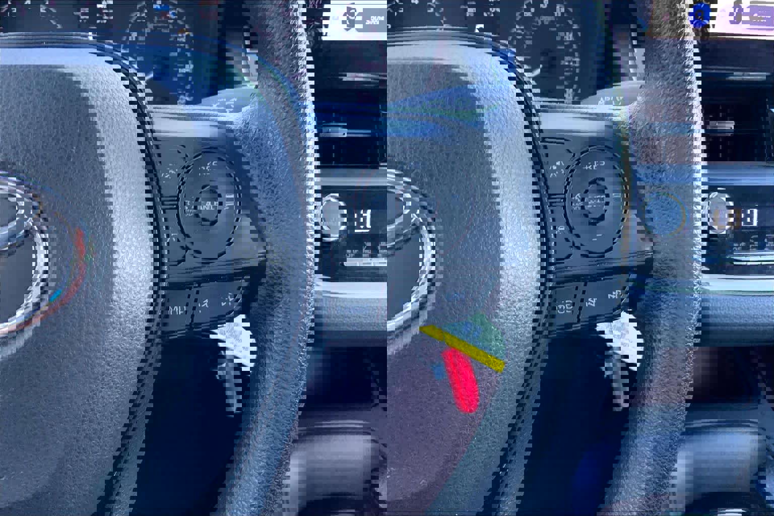 Used 2023 Toyota Corolla LE image 24