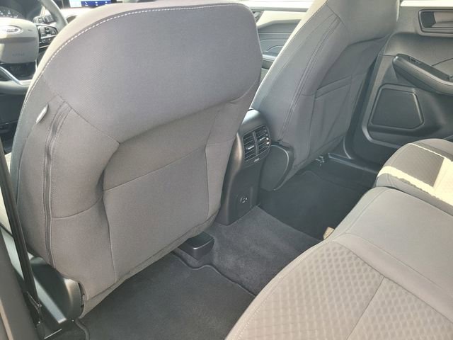 Certified 2022 Ford Escape SE w/ SE Sport Appearance Package AWD/4WD image 12