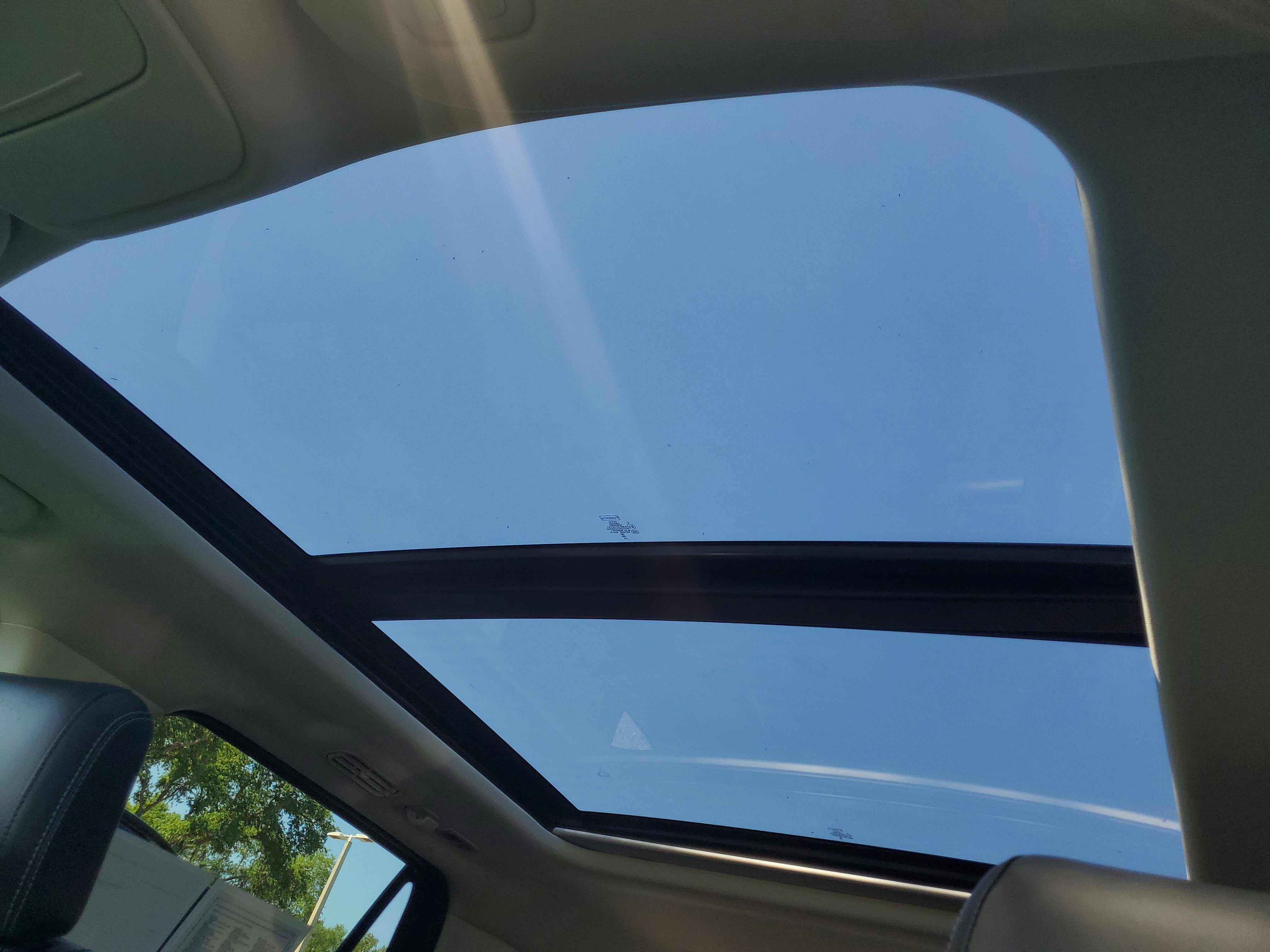 Certified 2025 Ford Expedition Max Platinum image 28