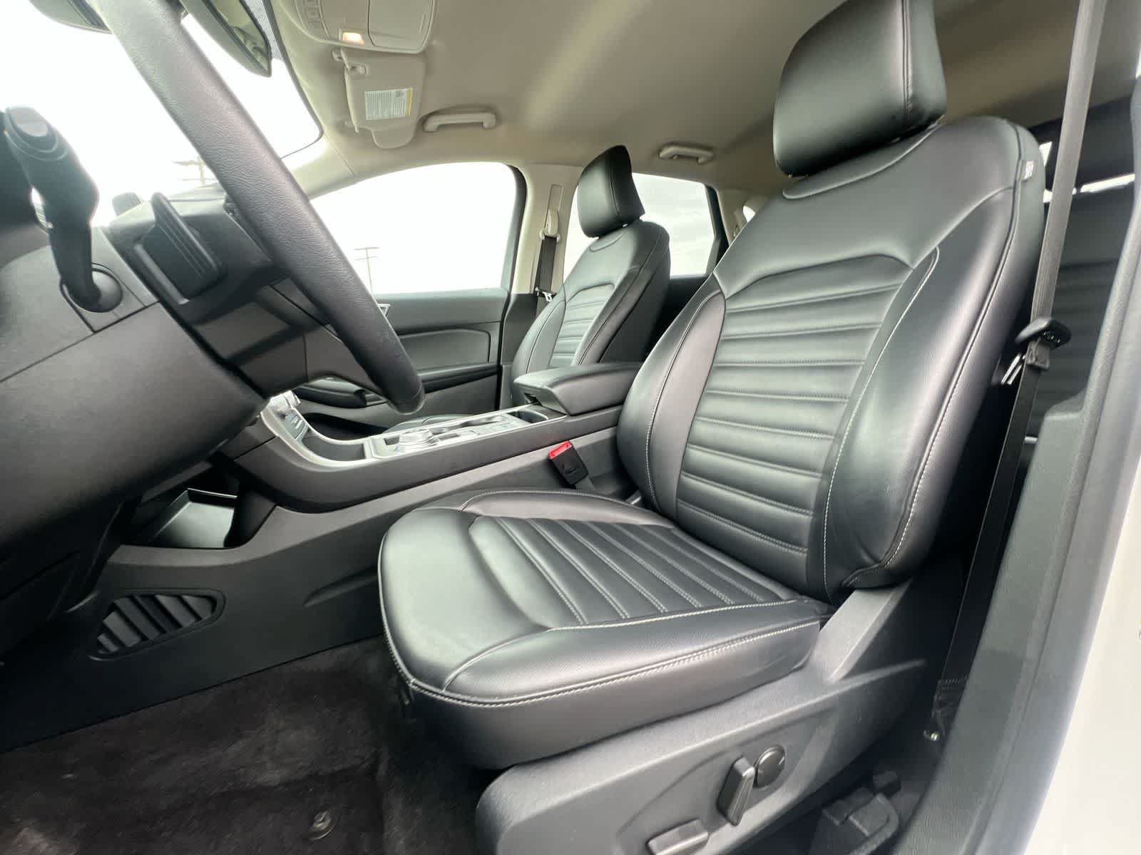 Certified 2024 Ford Edge SEL w/ Convenience Package AWD/4WD image 16