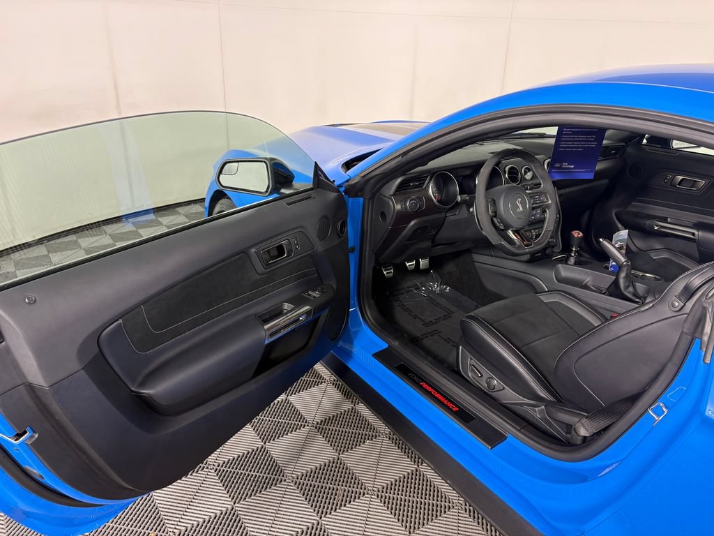 Certified 2017 Ford Mustang Shelby GT350 RWD image 12