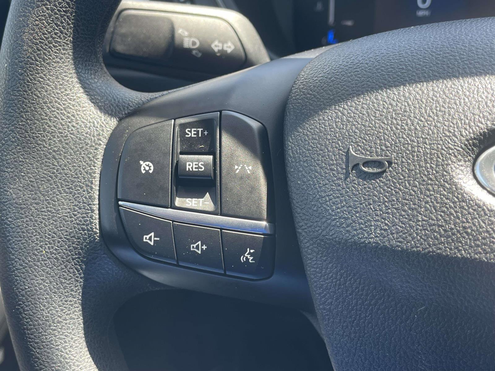 Certified 2025 Ford Escape Active FWD image 19