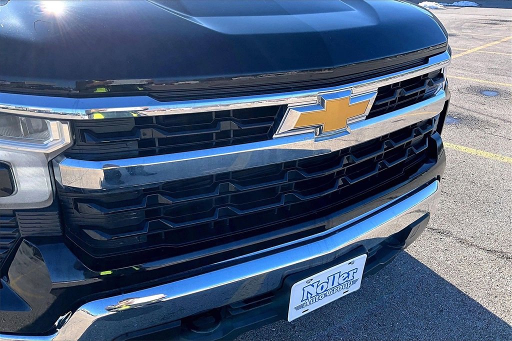 Used 2023 Chevrolet Silverado 1500 LT image 29