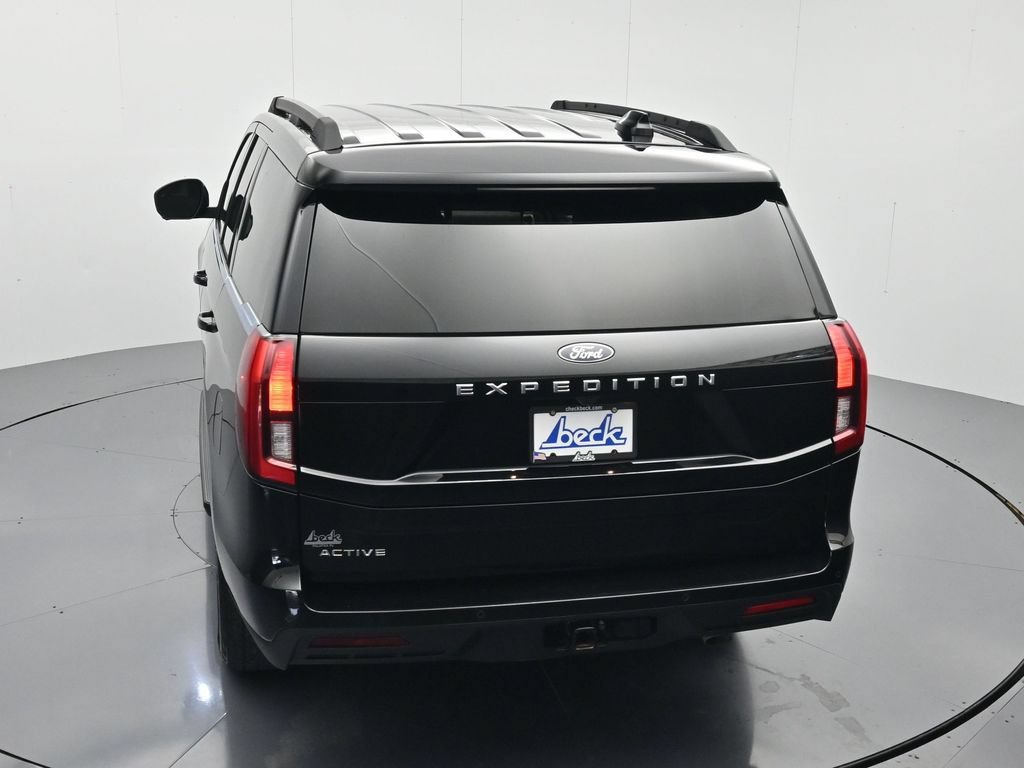 Certified 2025 Ford Expedition Active AWD/4WD image 34