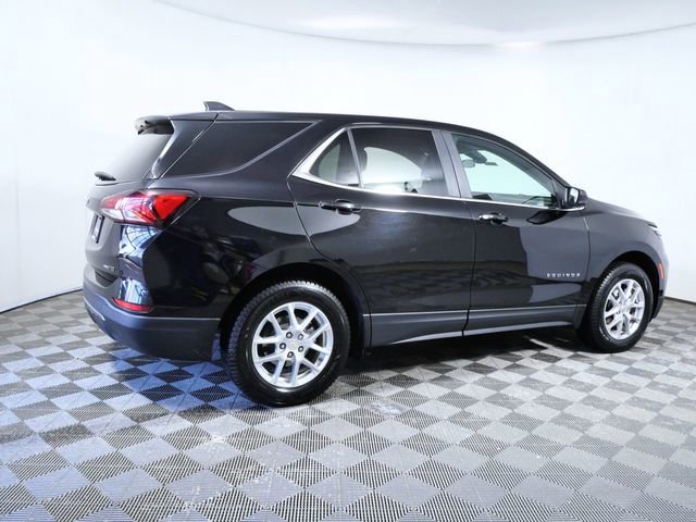 Used 2023 Chevrolet Equinox LT image 4
