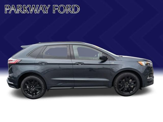Certified 2024 Ford Edge ST-Line AWD/4WD image 4