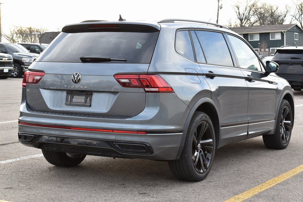Used 2023 Volkswagen Tiguan SE R-Line image 5