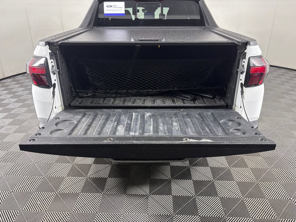 Used 2025 Hyundai Santa Cruz Limited AWD/4WD image 30