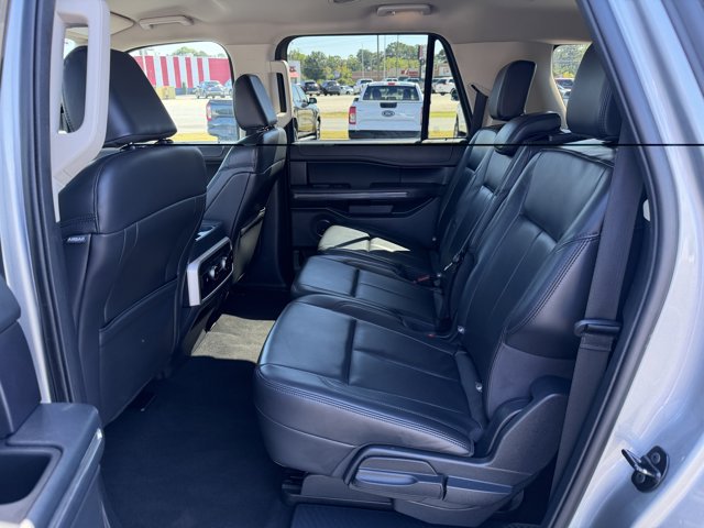 Certified 2024 Ford Expedition Max XLT RWD image 11