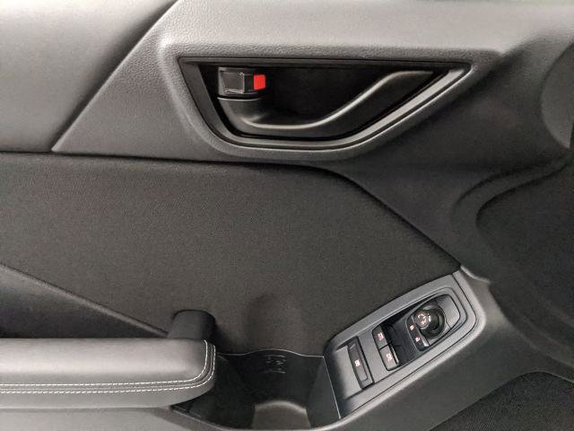 Used 2024 Toyota GR86 Base image 18