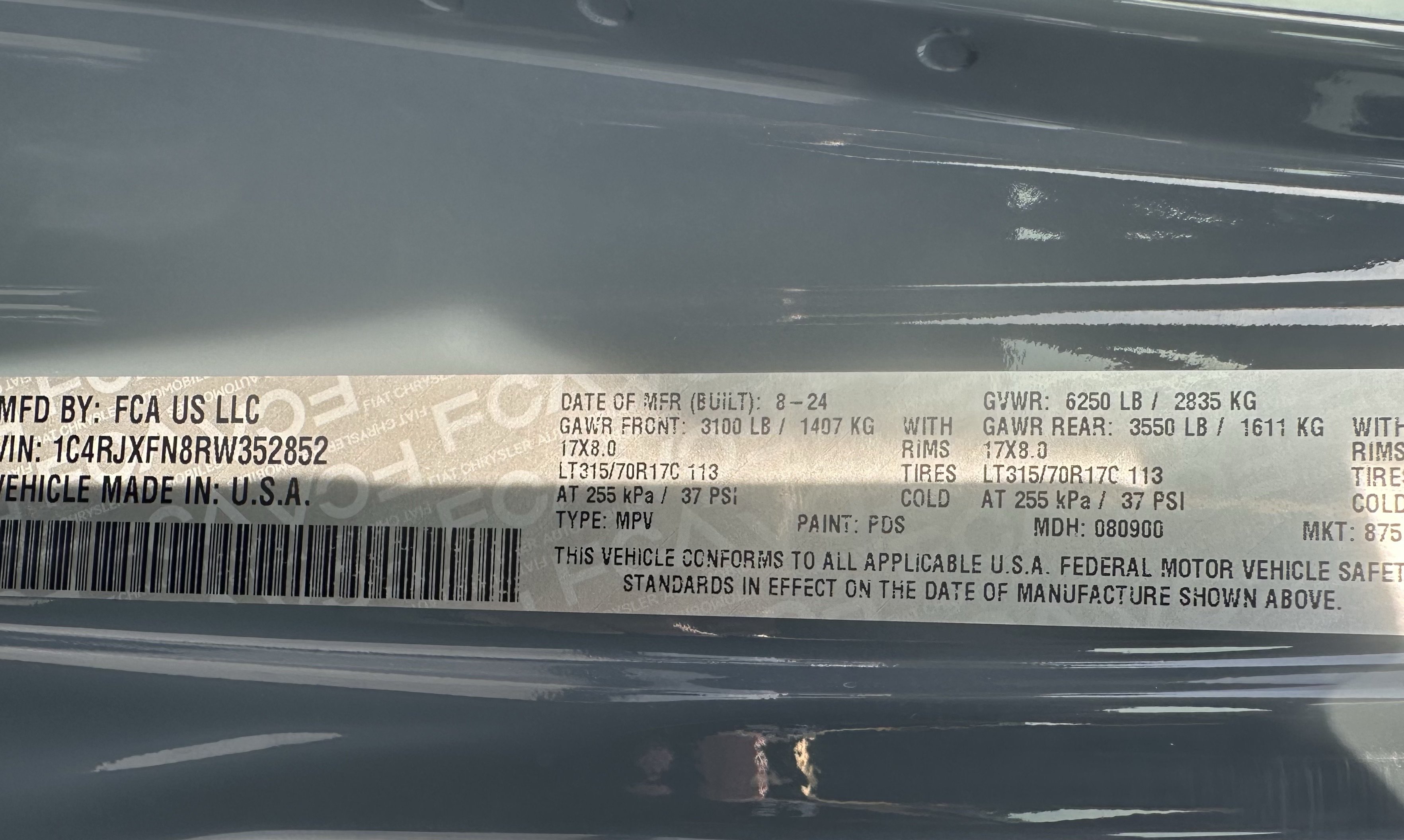 Used 2024 Jeep Wrangler Unlimited Rubicon AWD/4WD image 30