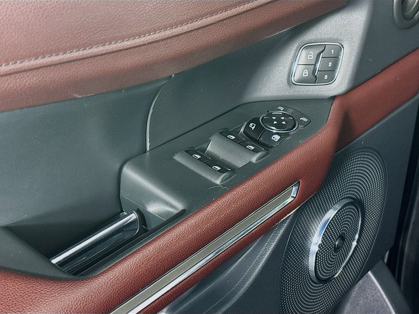 Certified 2023 Ford Expedition Max Limited RWD image 18