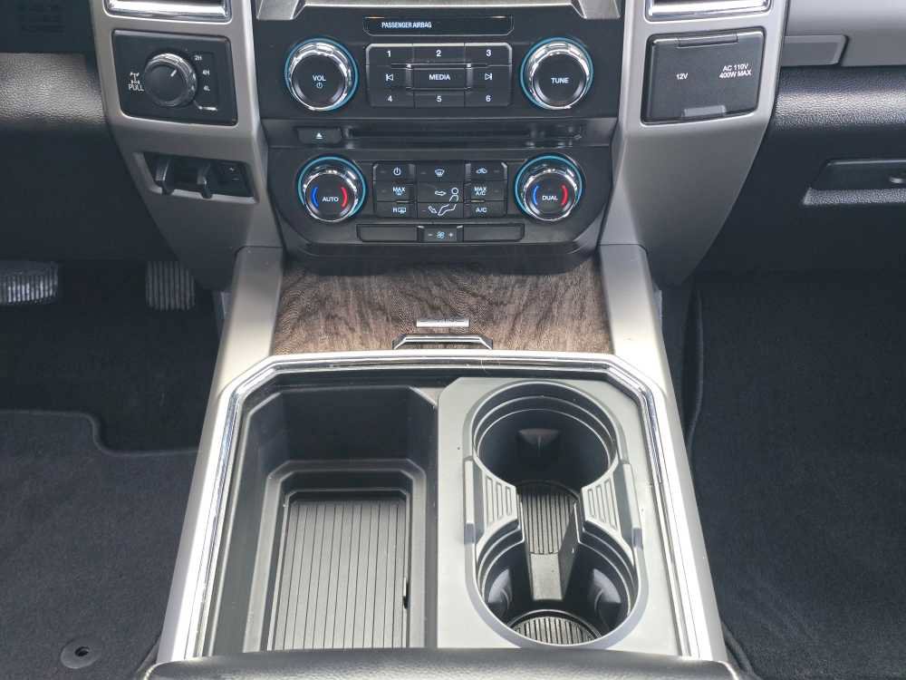 Certified 2017 Ford F350 Lariat w/ Chrome Package AWD/4WD image 14