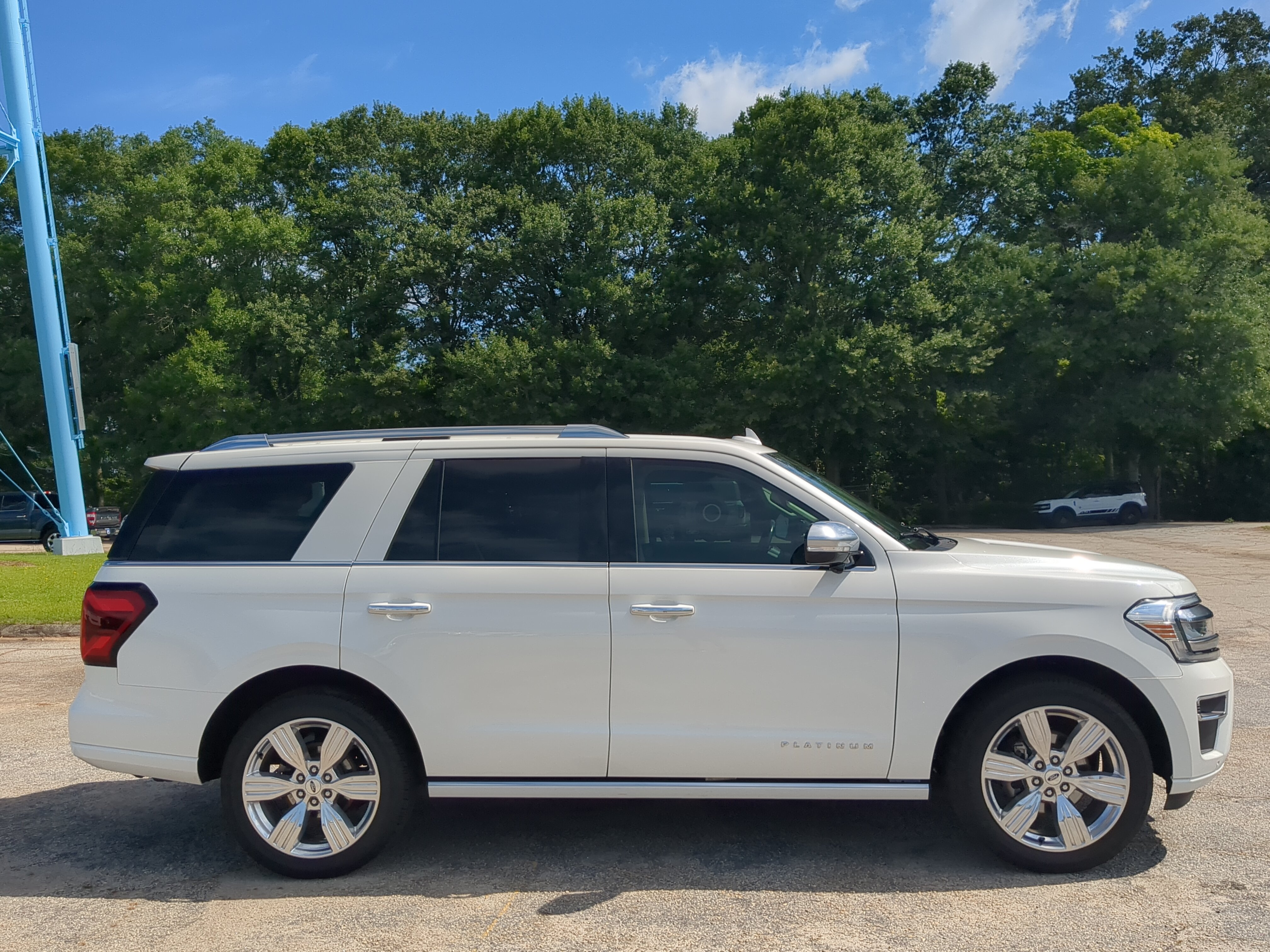 Certified 2023 Ford Expedition Platinum AWD/4WD video 2