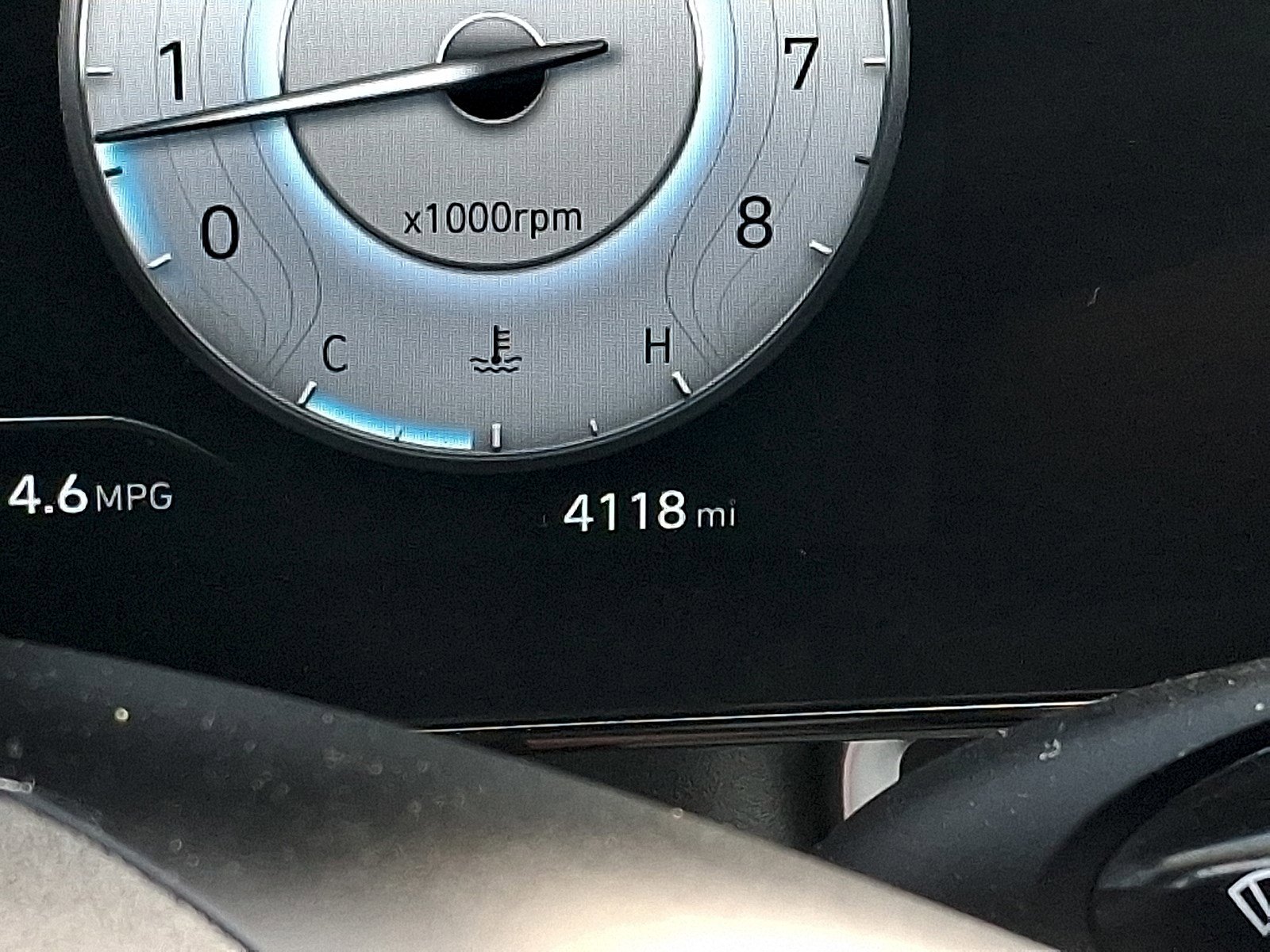 Used 2025 Hyundai Elantra Limited FWD image 18
