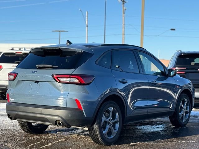 Certified 2025 Ford Escape ST-Line w/ Tech Pack #1 image 35