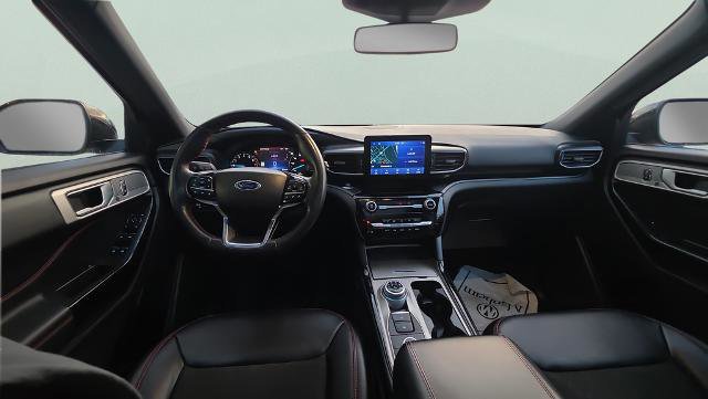 Certified 2023 Ford Explorer ST-Line w/ Class IV Trailer Tow Package image 19