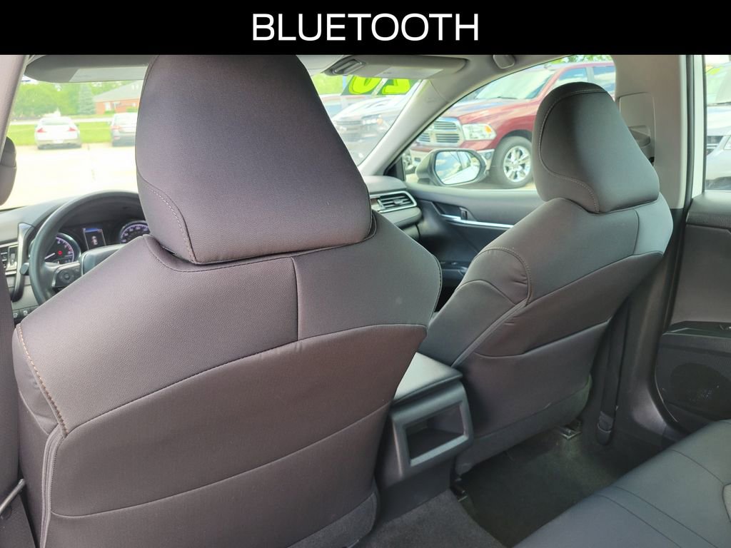 Used 2020 Toyota Camry LE FWD image 11