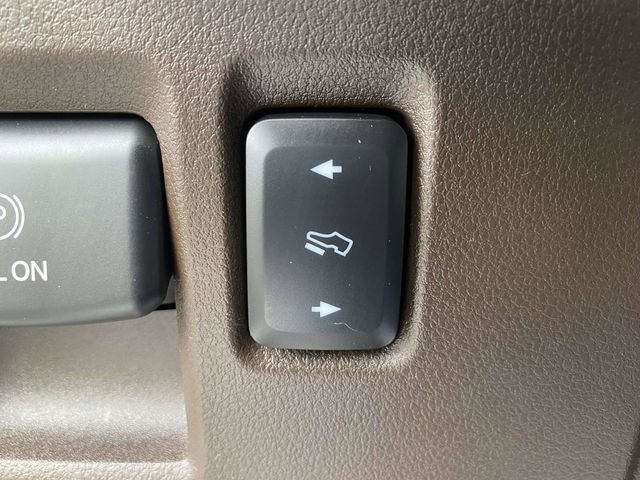 Certified 2021 Ford F150 King Ranch w/ Equipment Group 601A High image 38